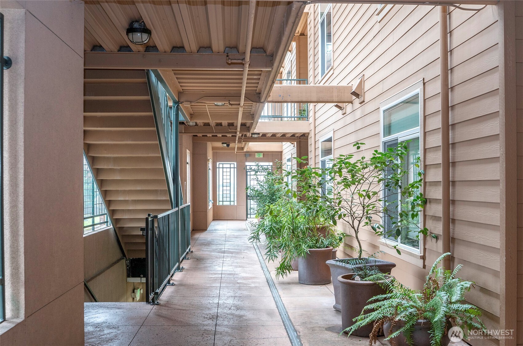 2440 S Steele Street 311