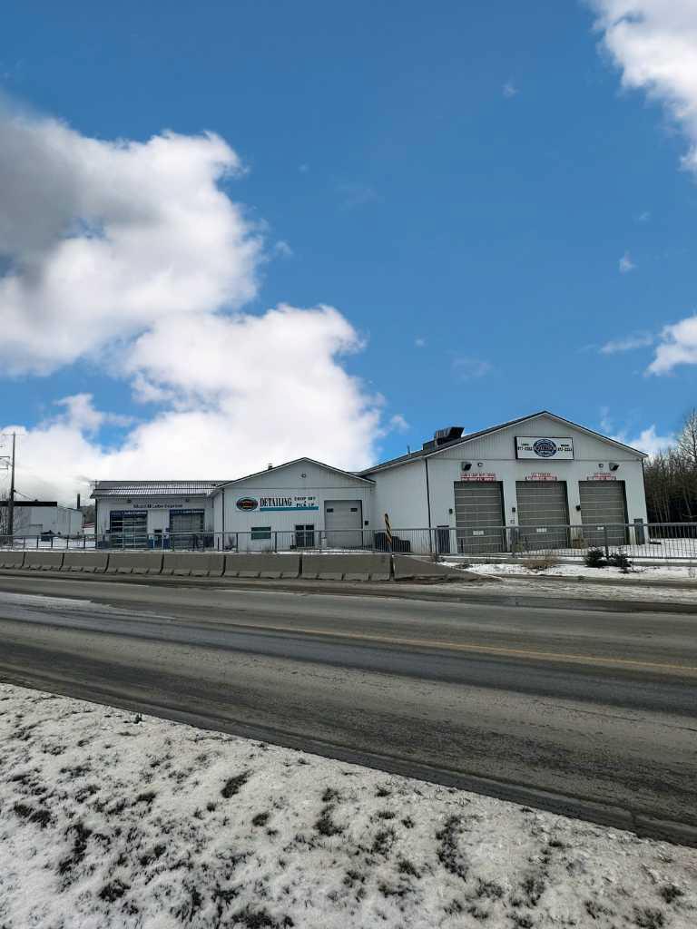 **New Price** Excellent opportunity to own this well-established and  well-maintained,  self-serve TRUCK WASH, OIL LUBE & TIRE SHOP business.  Property (land & building) are included (approx lot size is 0.94 acres, approx bldg size is 11,475 sq ft).  Businesses include: 1) self-serve TRUCK WASH, 2) self-serve CAR WASH, 3) MOBIL OIL LUBE SHOP, 4) TIRE SHOP (providing tire changes with tire mounting & balancing service), 5) TIRE STORAGE RACKS and 6) DETAILING service. The building and property are set up to manage services for big rigs and trailers.  It includes a large marshalling area, oil burner for heat, dual electric overhead doors, tire mounts & tire balancing plus tire storage racks. The existing detail bay of 4,000+ sq ft could continue to be used for detailing or be converted for other uses.  Business is fully staffed. This opportunity is located in the bustling town of Hinton, AB, approximately 3 hours west of Edmonton.
