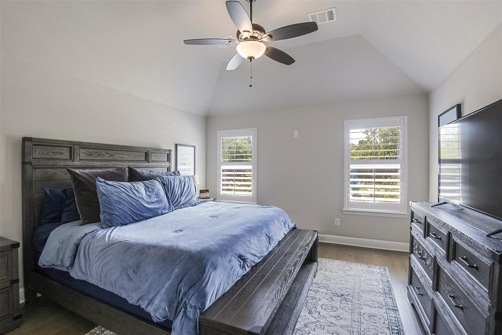 3806 Pine Valley Lane