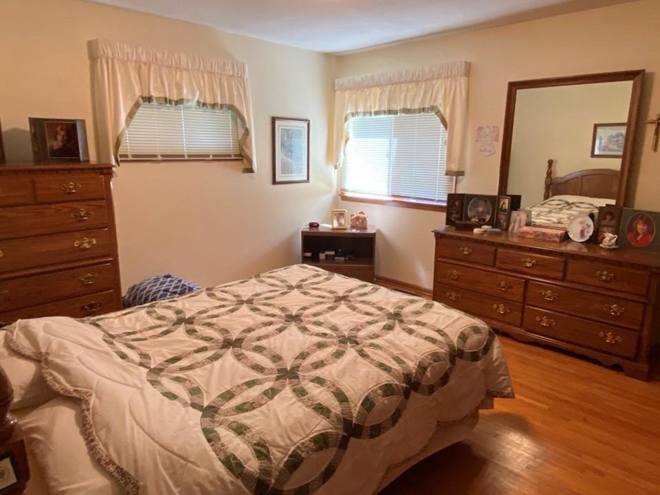 2520 Calihan Avenue NE