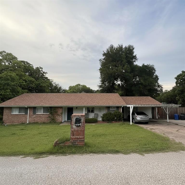 1065  Abbie Lane , Glen Rose, TX, 