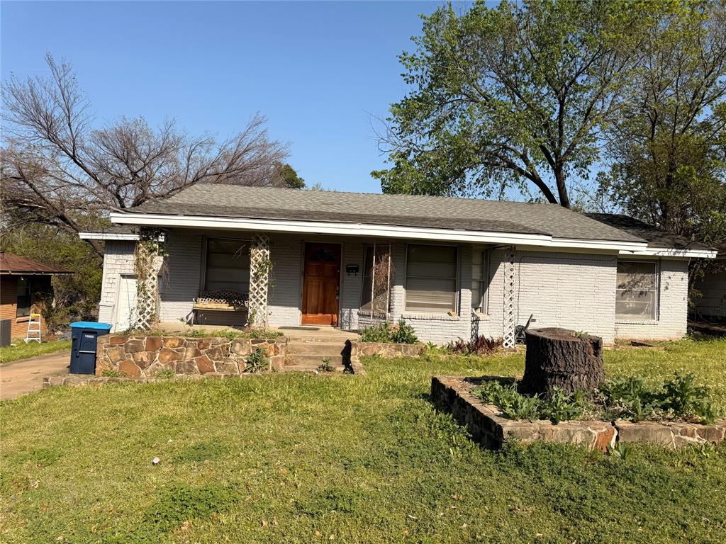 4809 S Ridge Terrace