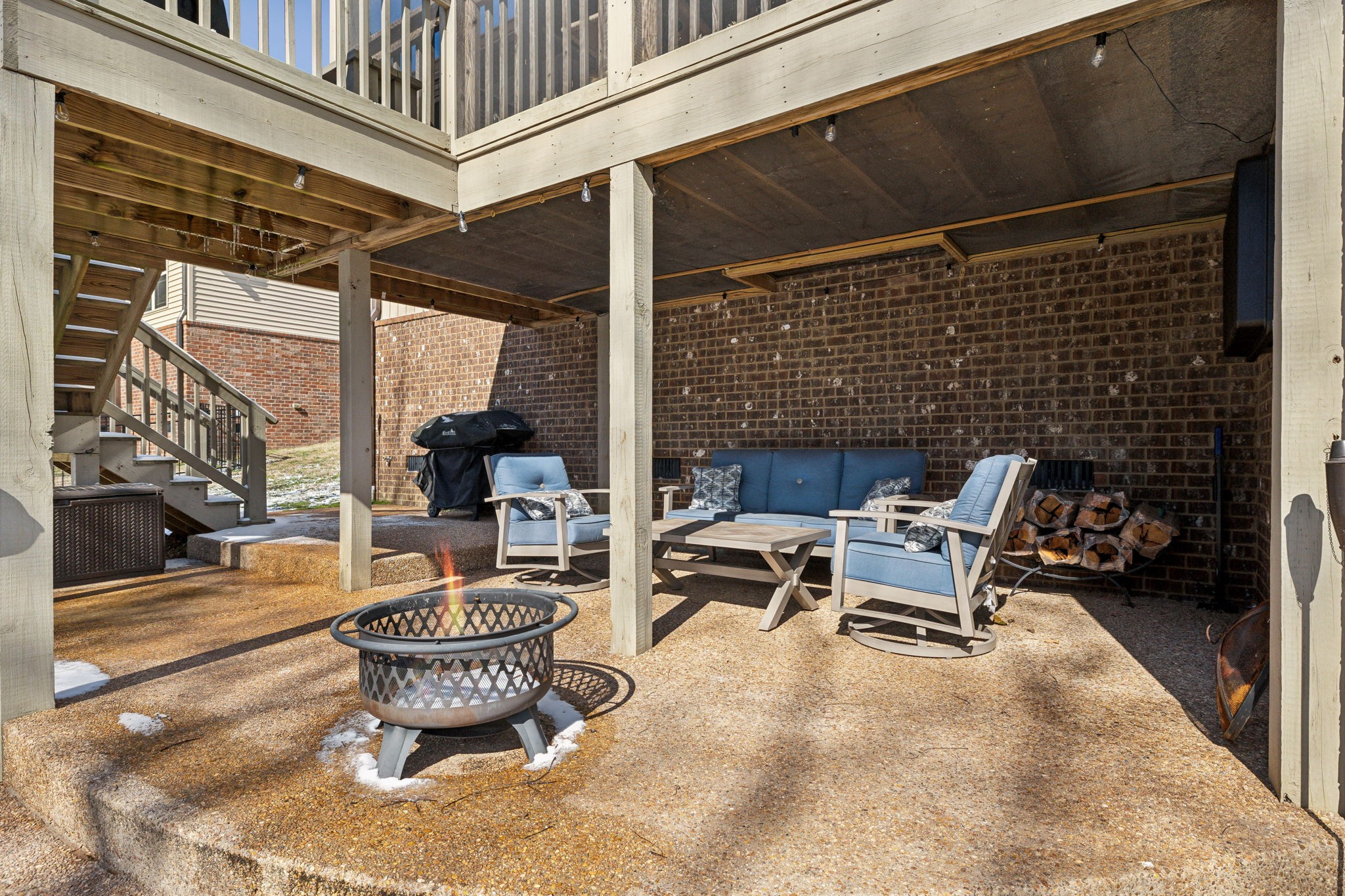 236 Hickory Pointe Dr