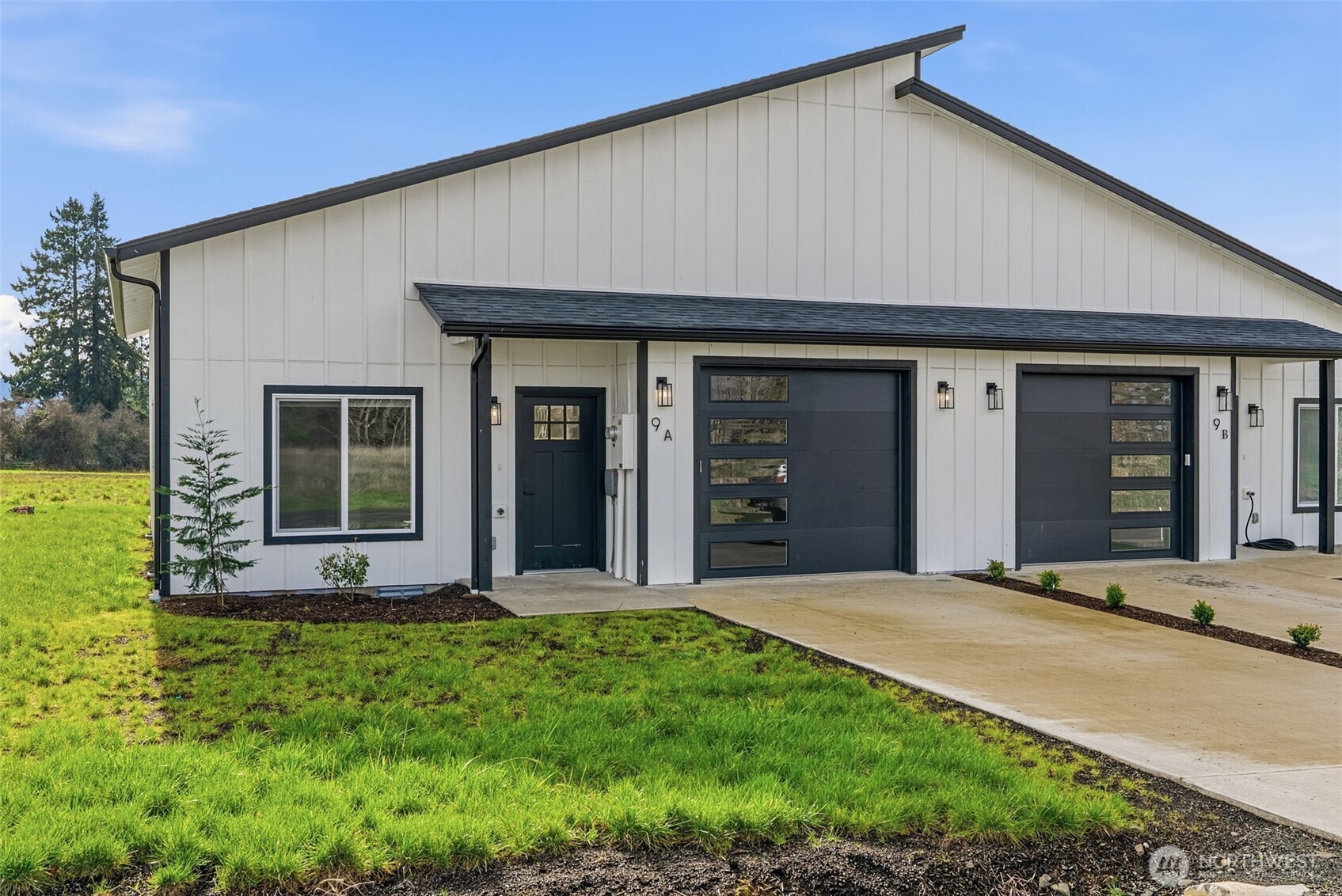 Come take advantage of this unique opportunity to own a new construction single level condo in desirable location. Home features, Quartz counters, island kitchen, A/C, laminate floors throughout, all appliances included, quality fixtures-finishes, and more! This is a spacious 869 sq ft 2bd 1 bath home. The attached garage is finished and could make a nice gym or office if need be. Outside you will enjoy a low maintenance landscape and your own back porch. This is some of the best priced new construction housing in SW Washington! MUST SEE