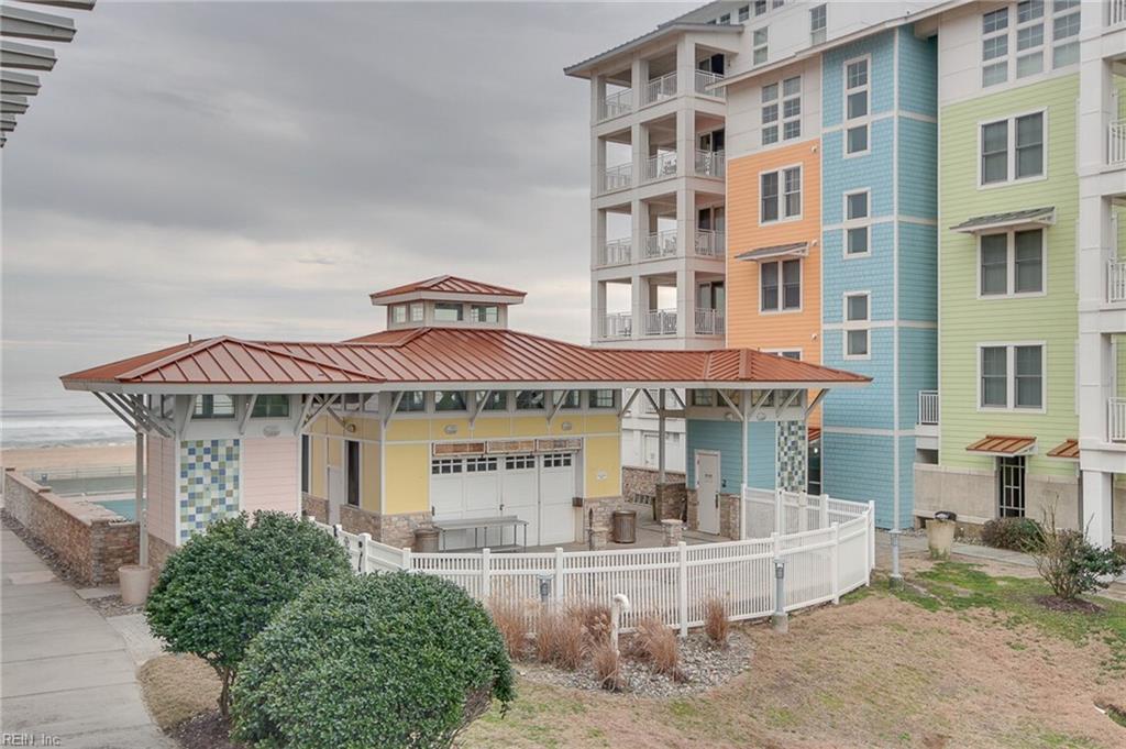 3738 Sandpiper Road 337B, Virginia Beach, VA 
