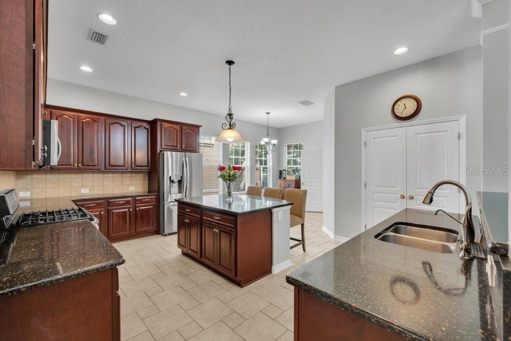 16007 Mulberrypark Circle