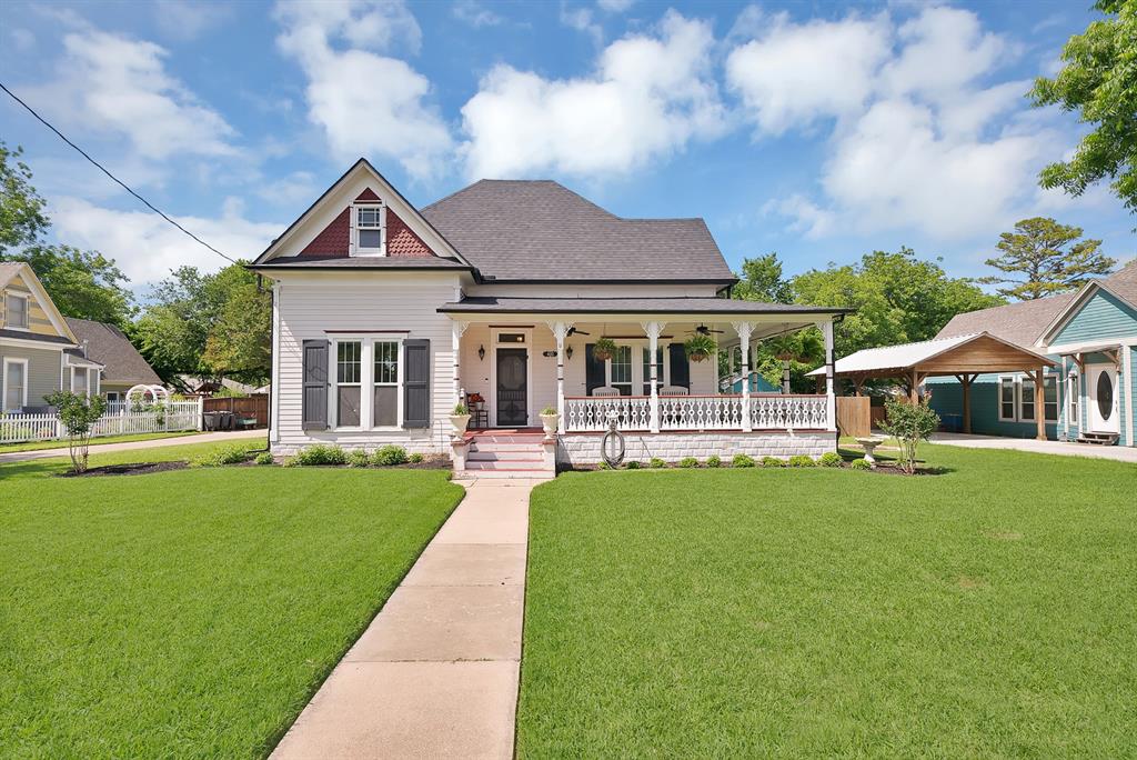 410 W Spring Street , Weatherford, TX, 