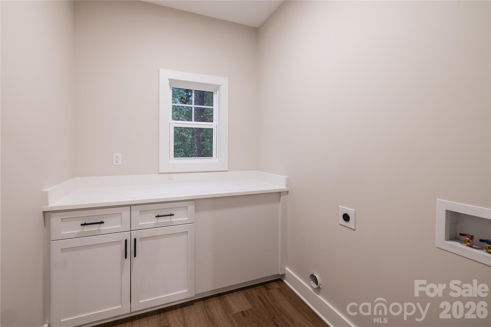 276 Basswood Road 518