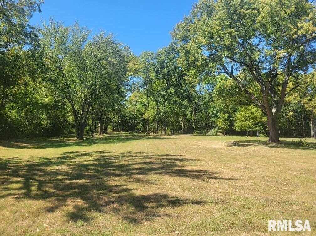 125 W Lincoln Street