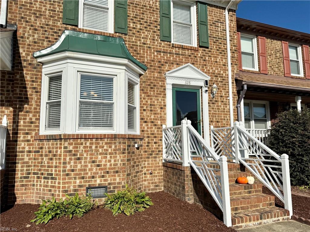 328 San Roman Drive, Chesapeake, VA 