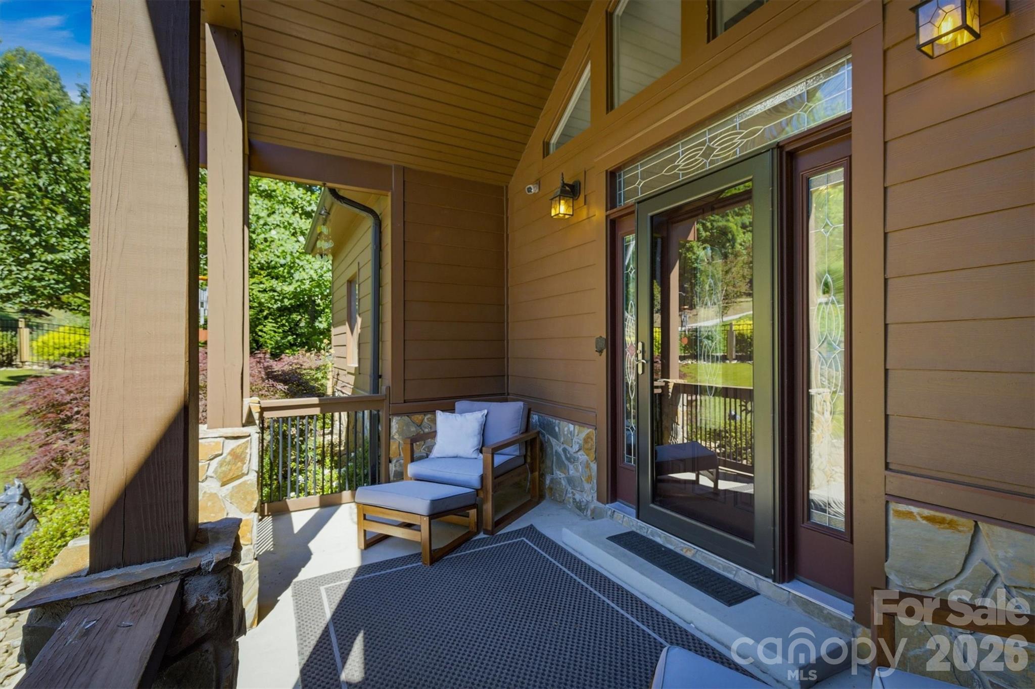 315 Lakeview Trail