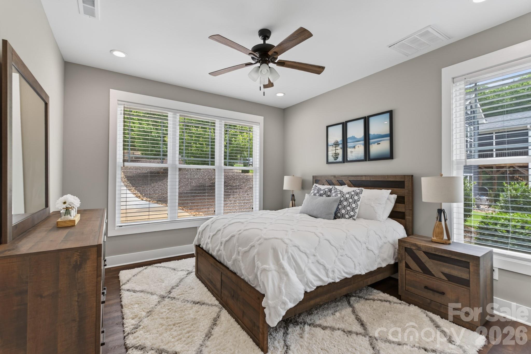 157 Landing Trail