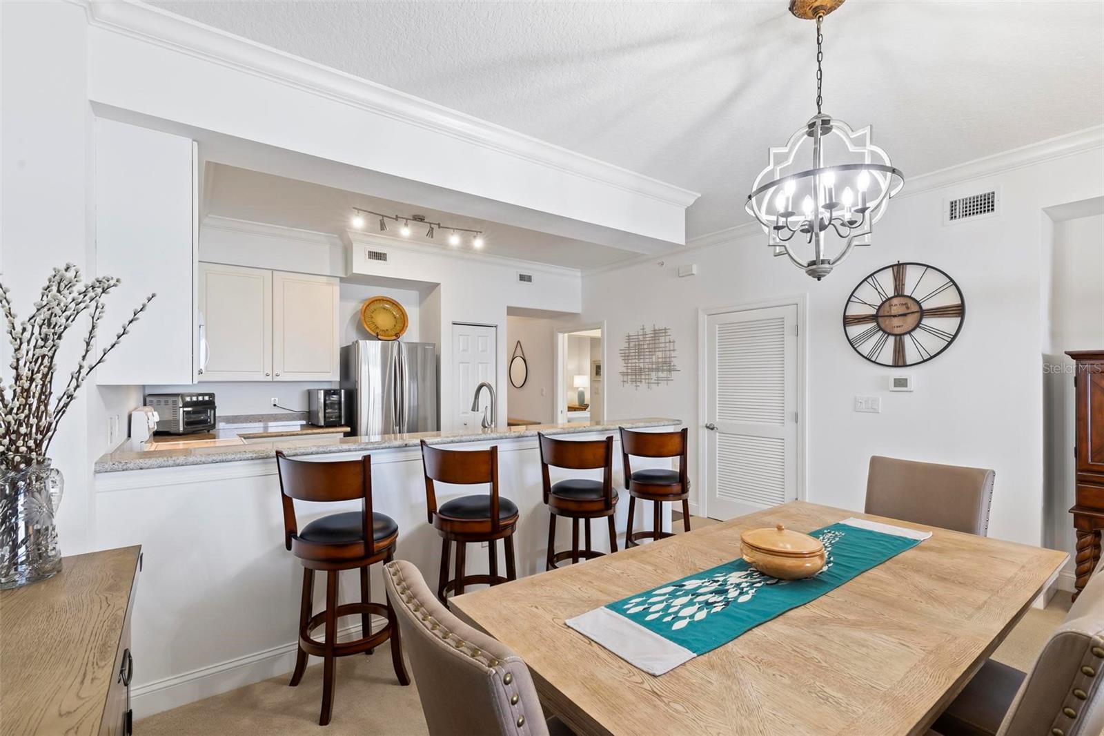 60 Surfview Drive 823