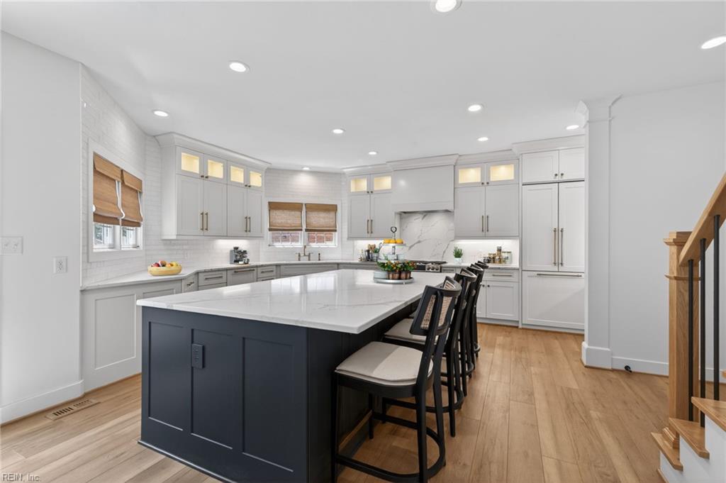 4533 Church Point Place