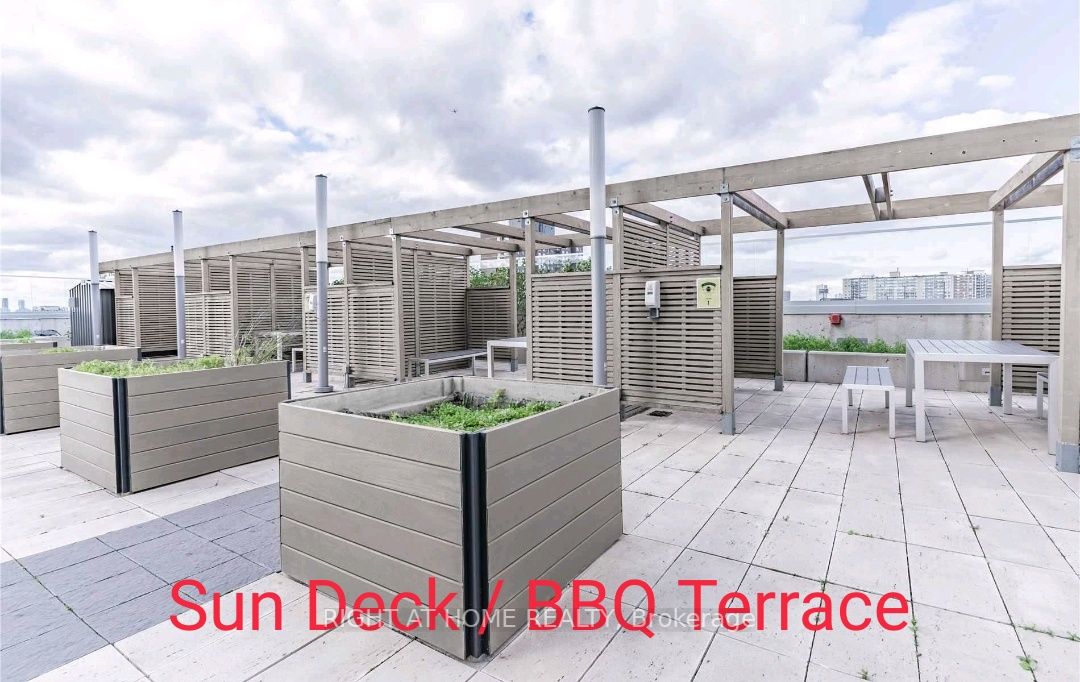 70 Forest Manor Rd 2907