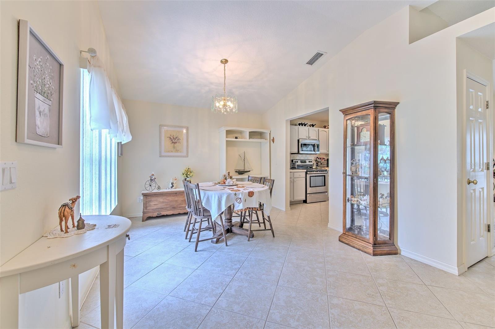3303 Stonebridge Trail