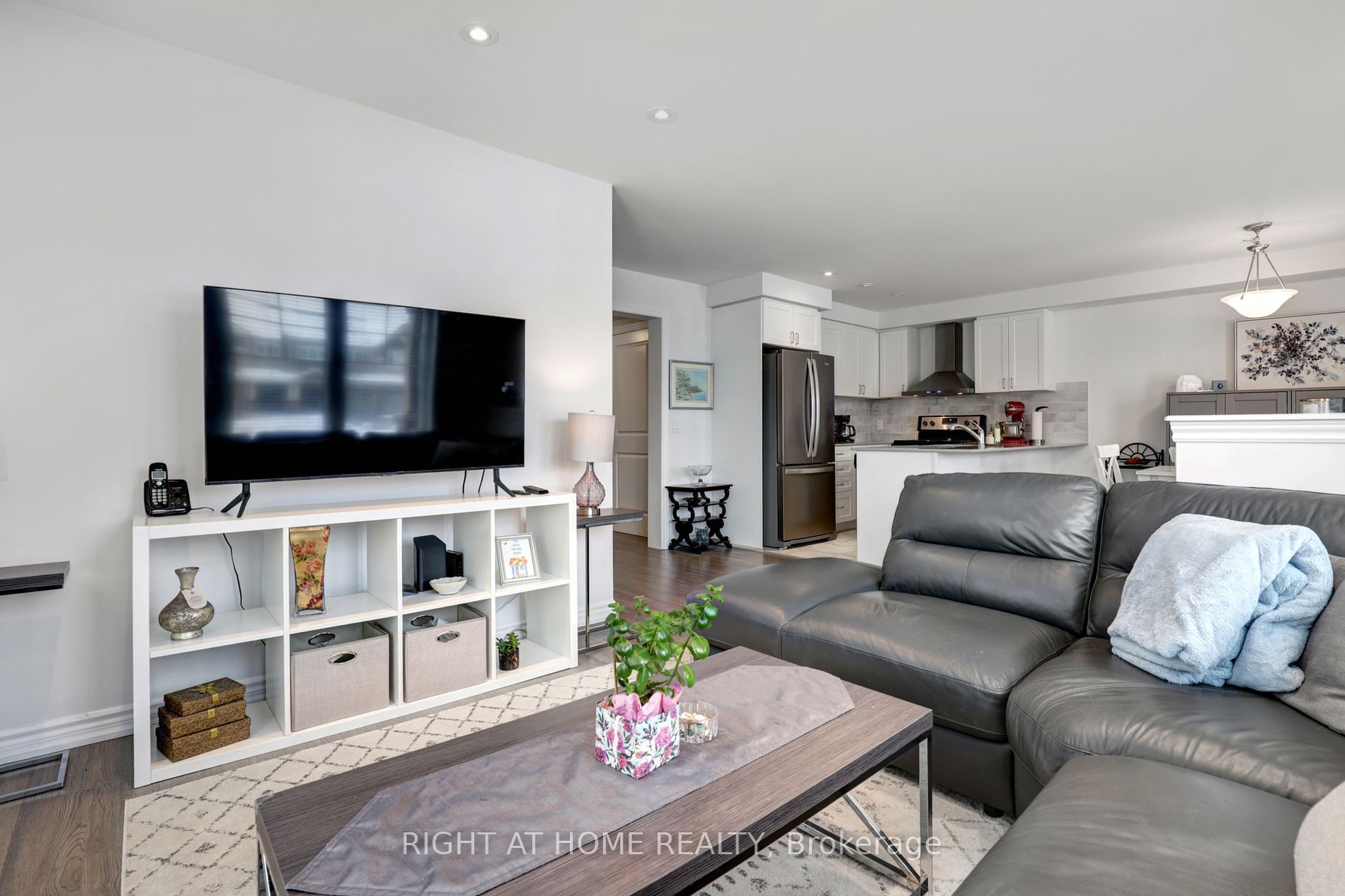 2500 Hill Rise Crt 91