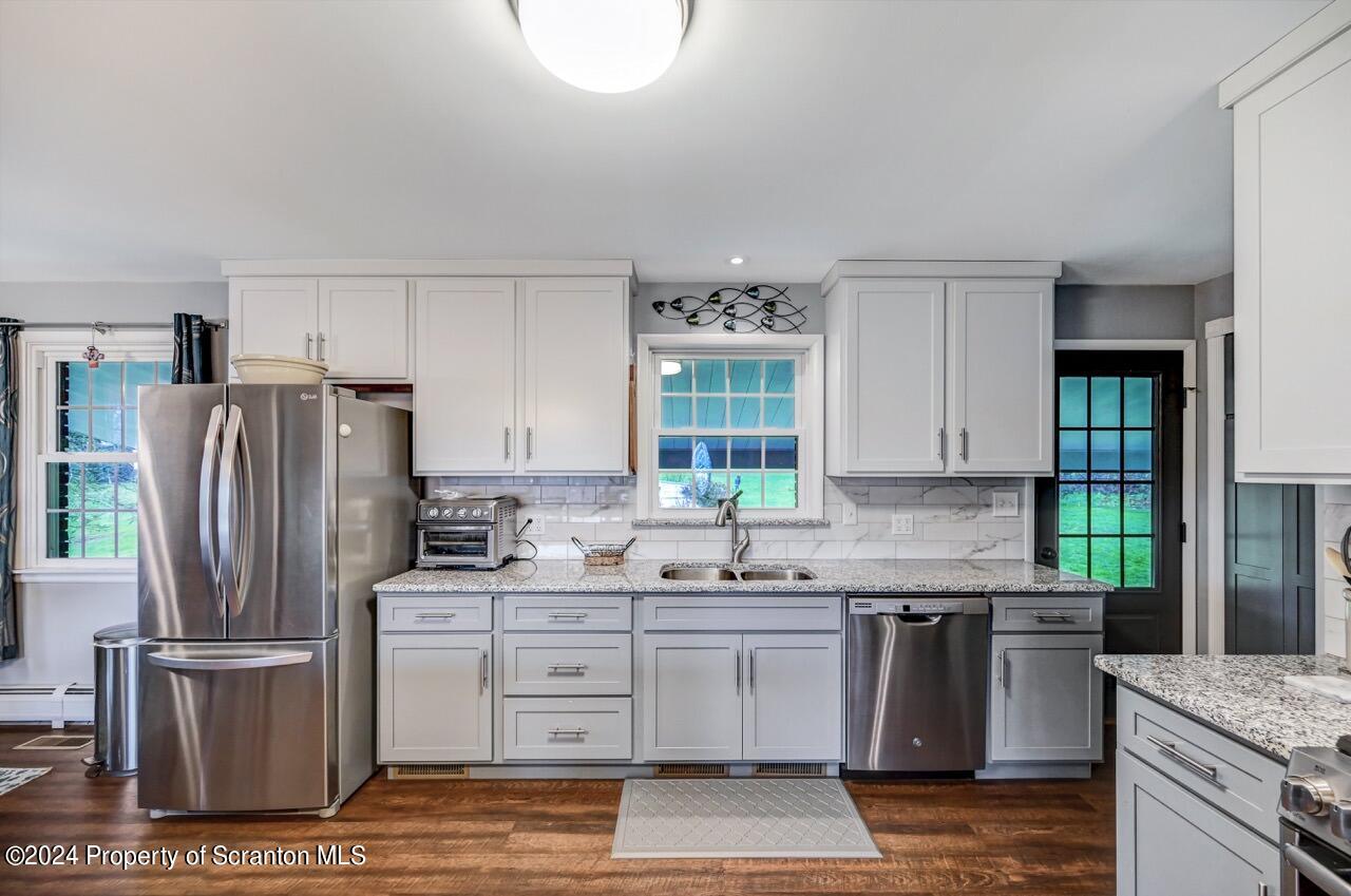 325 Schoolhouse Hill Road
