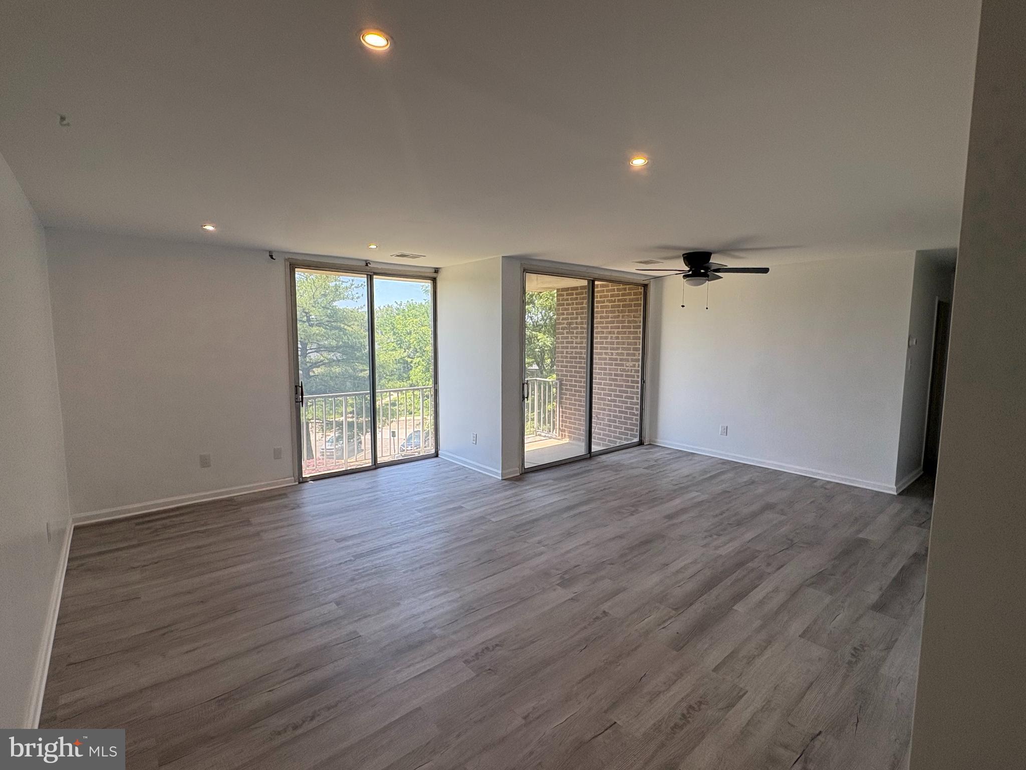 10241 Prince Place 27-203