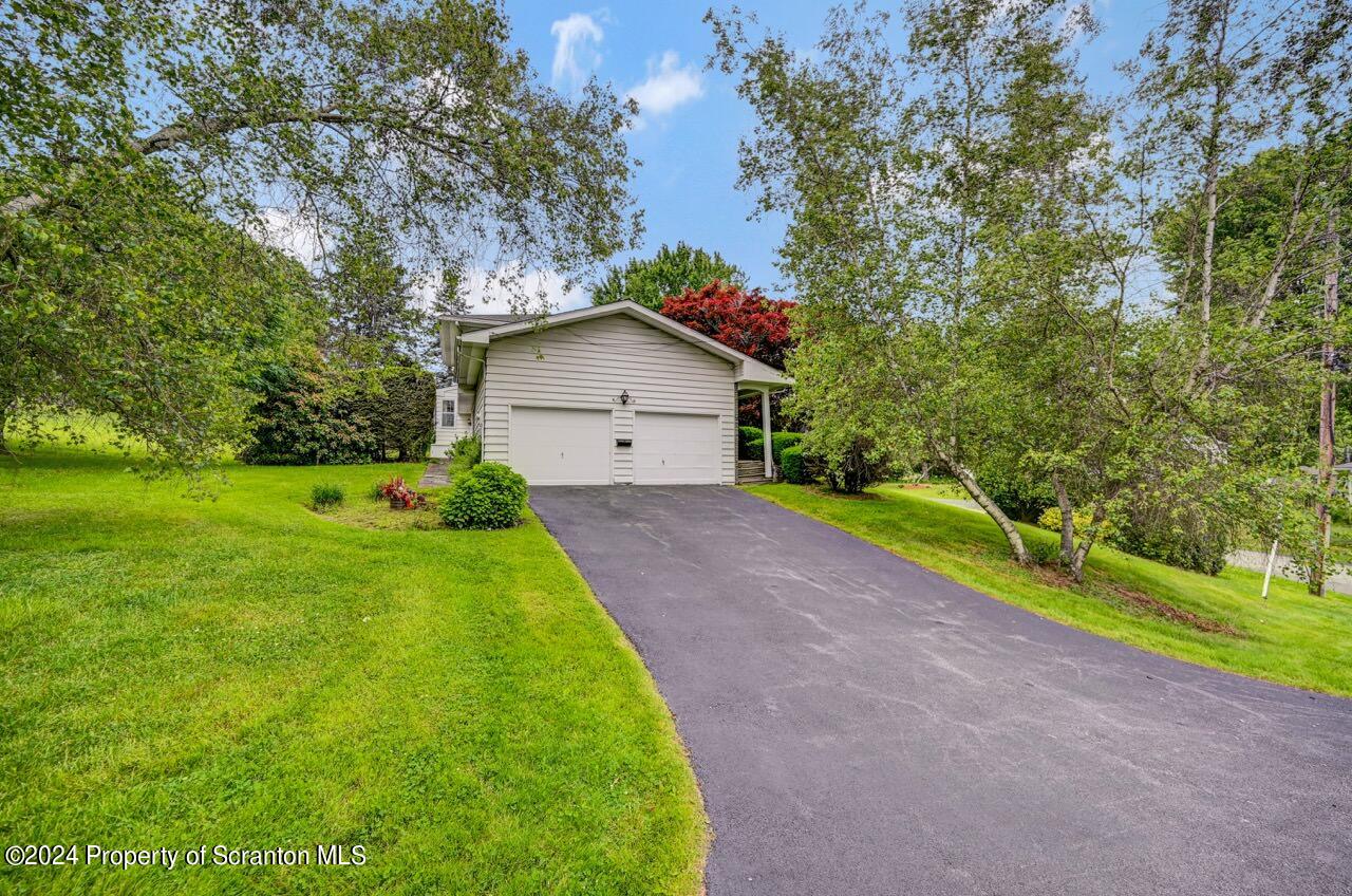 522 Tulip Circle