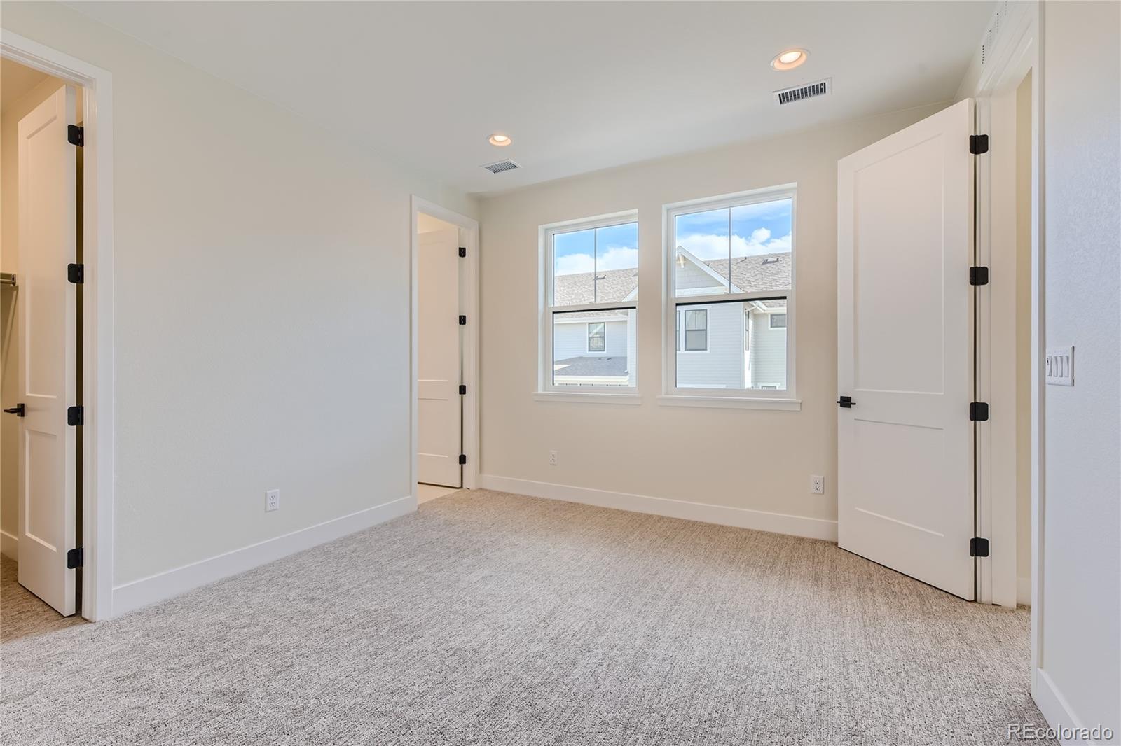 11190 Bright Sky Circle