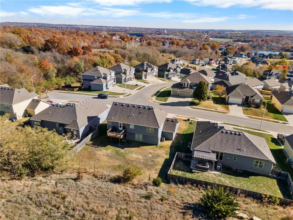 6720 N Cypress Avenue