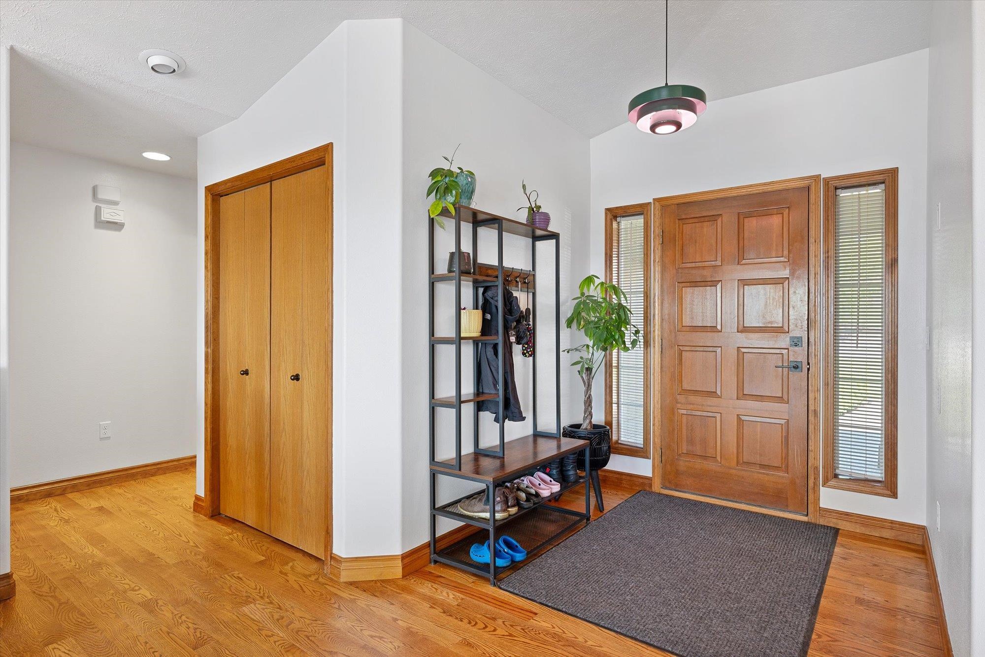 8720 E Woodland Park Dr