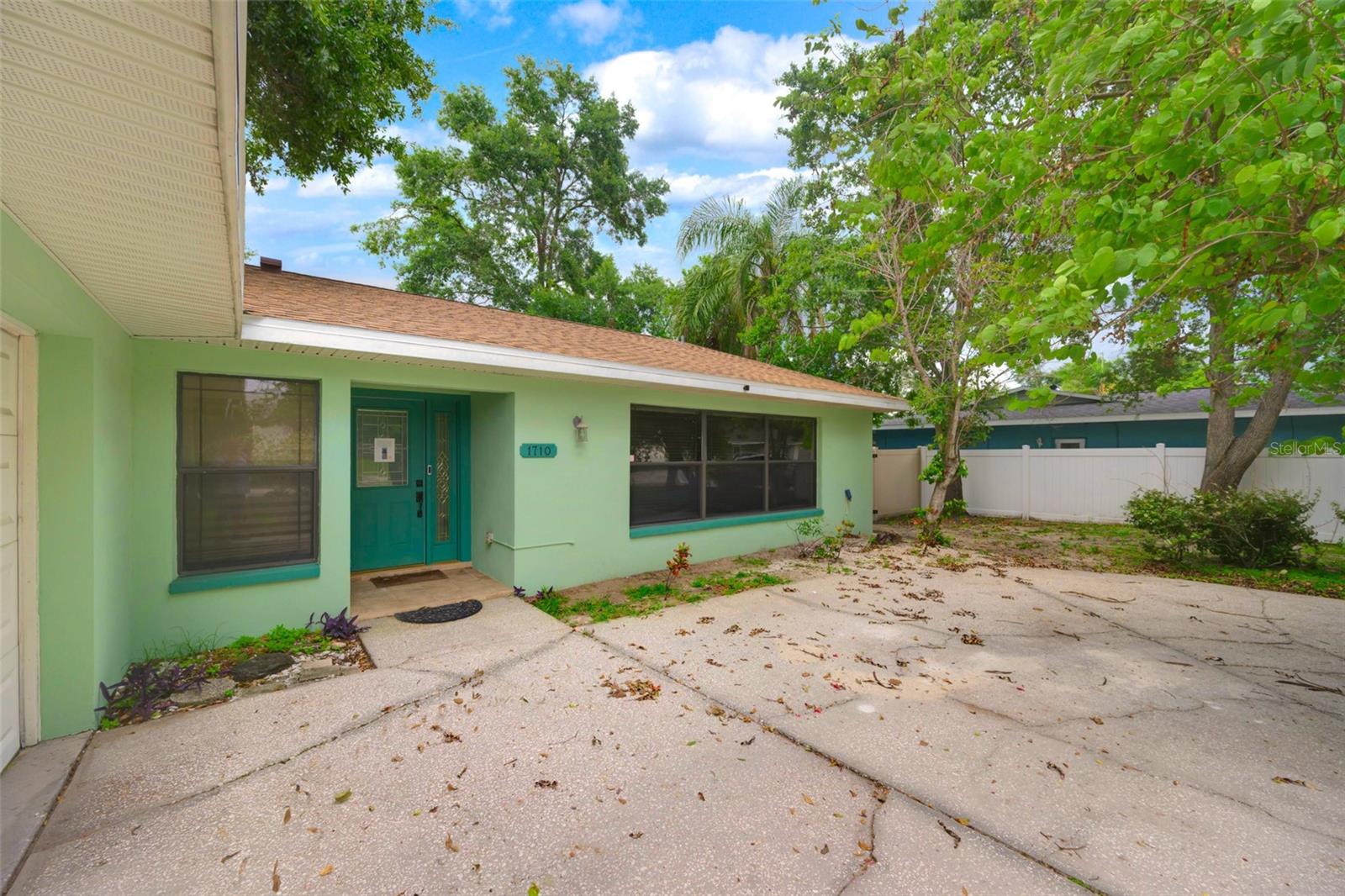 1710 Orange Hill Way