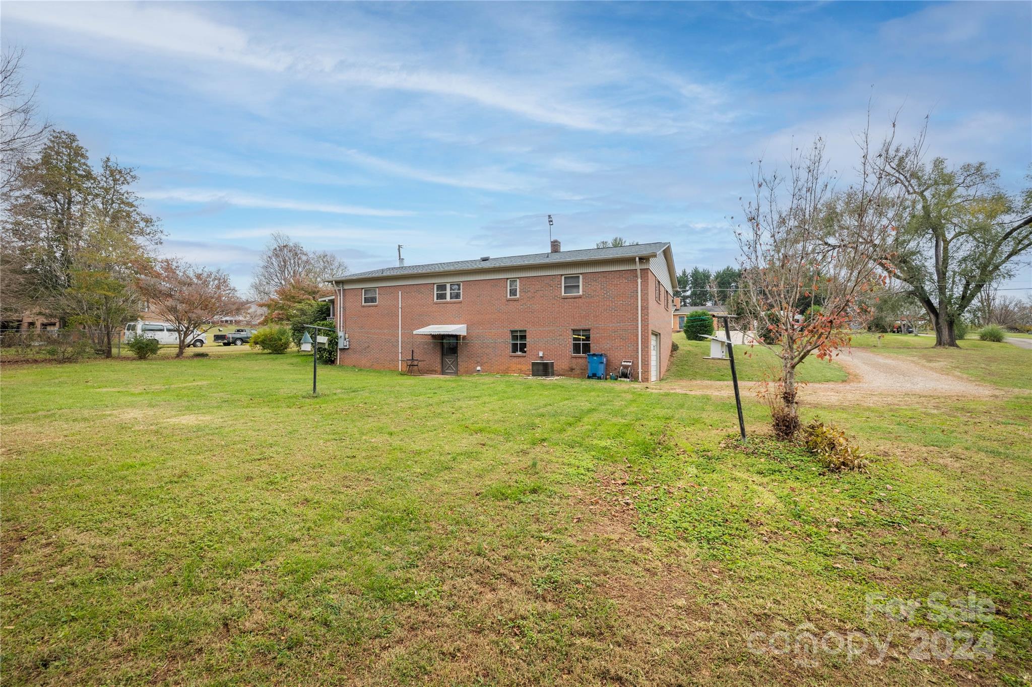 2559 Sweetbriar Circle