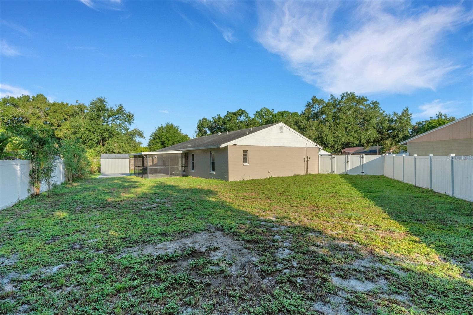 1606 Crystalview Trail