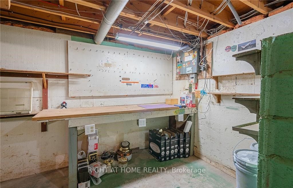 56 Rosedale Ave