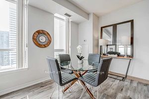 4080 Living Arts Dr 2802