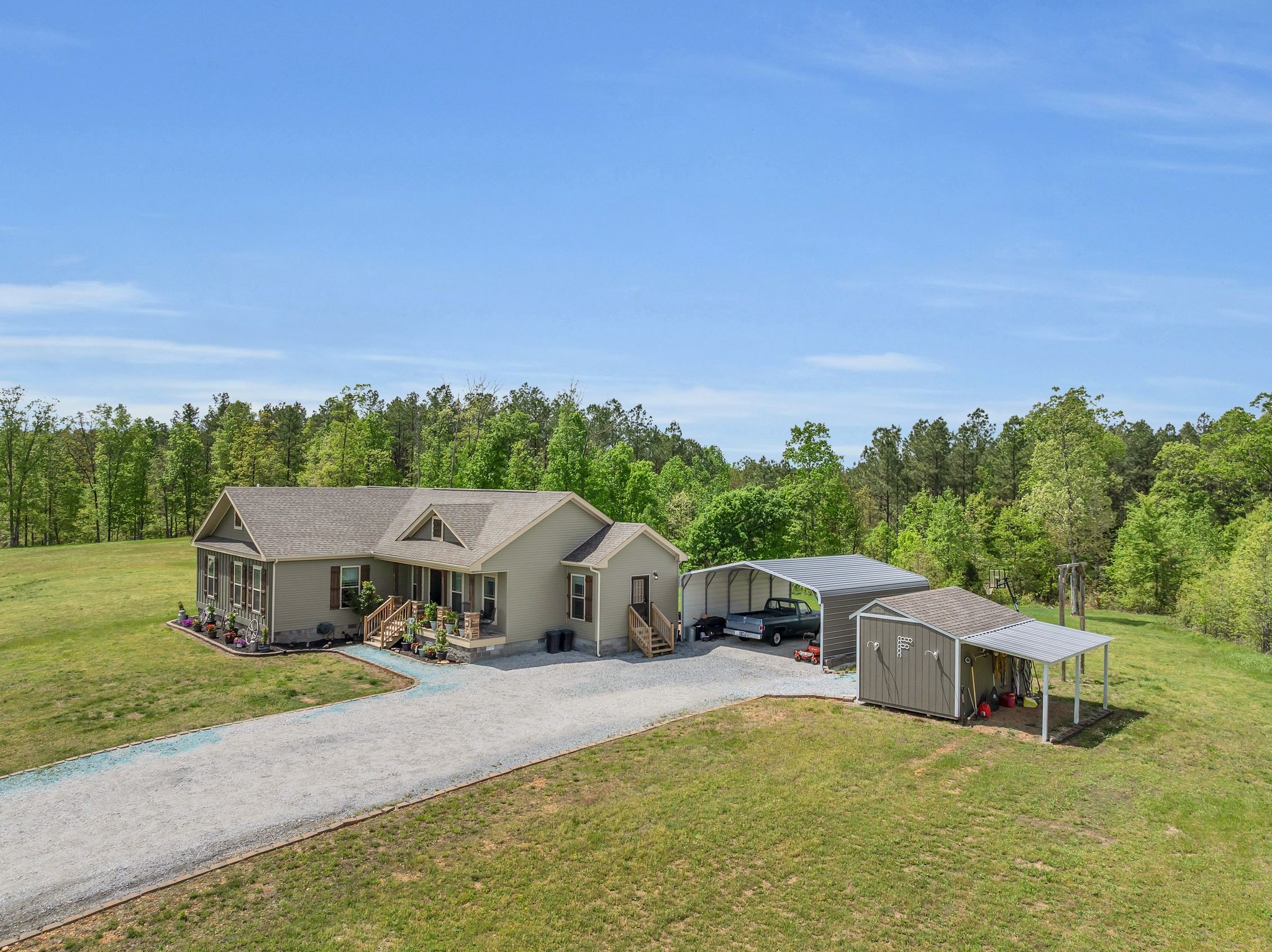 520 Young Rd