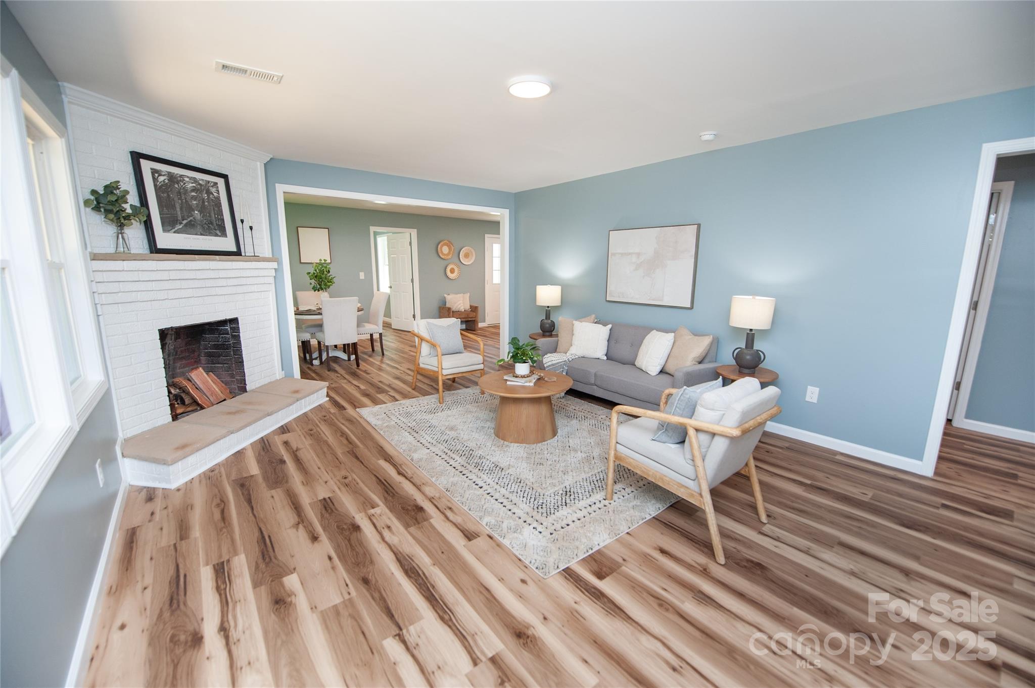 113 Oakleaf Drive