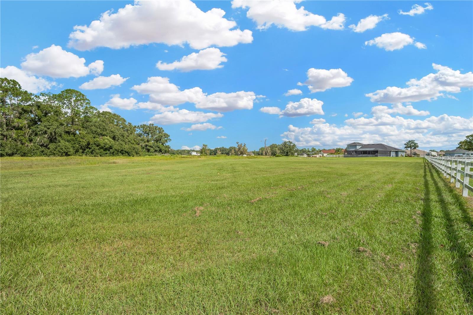 2850 Saddle Ridge Lane