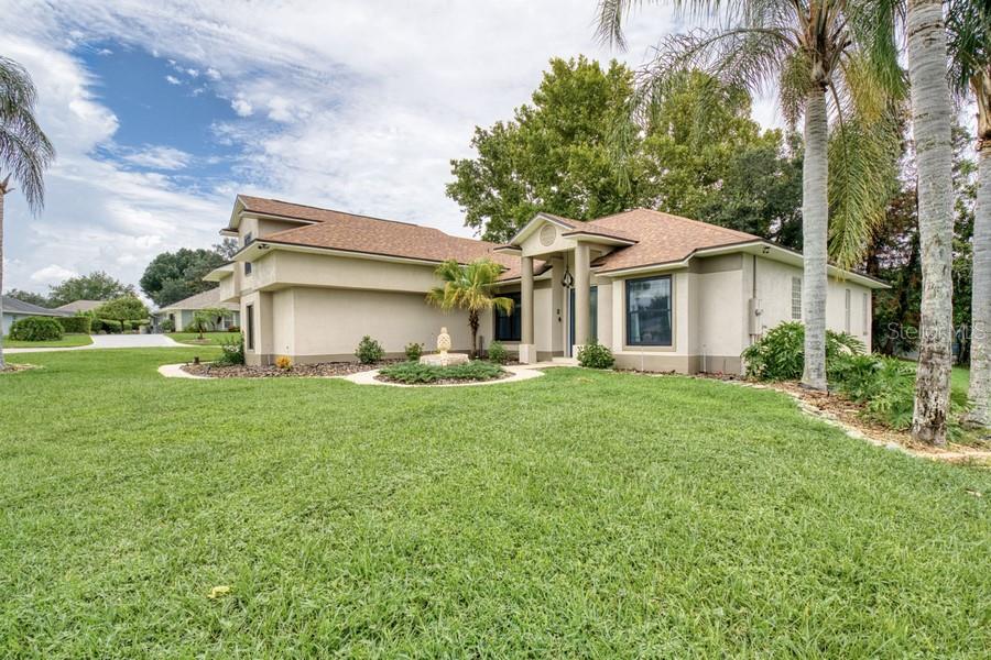 10537 Versailles Boulevard