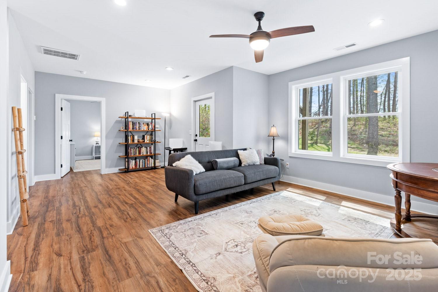 209 Fall Leaves Drive