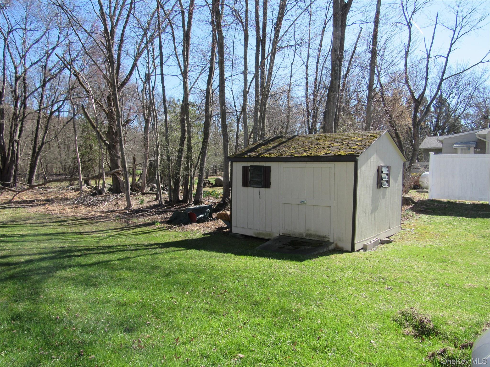 5 Hillside Road