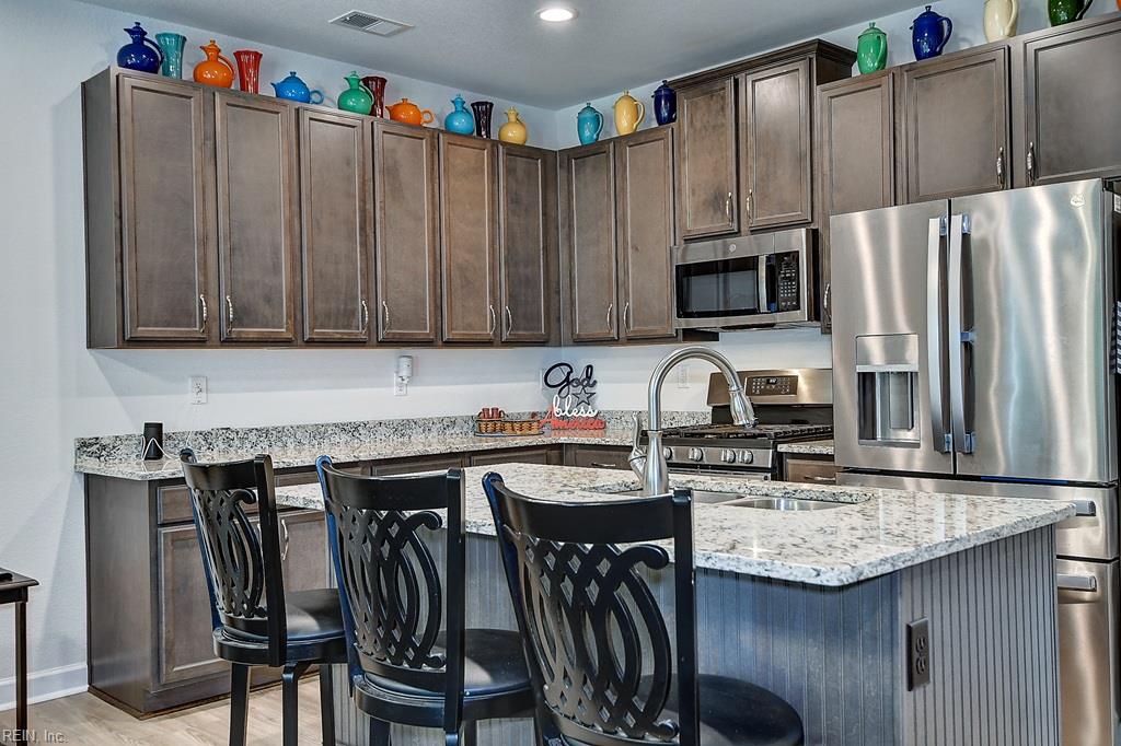 1002 Opal Street 103