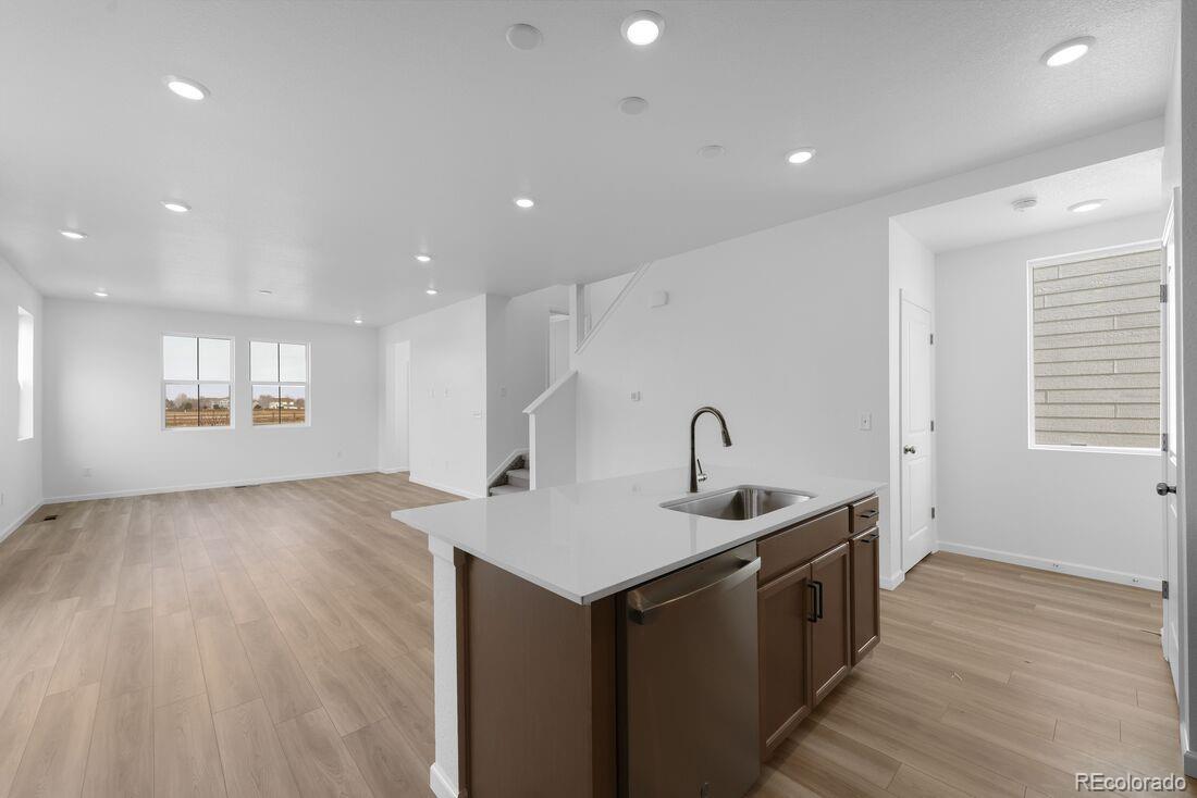 1177 Prospect Aly