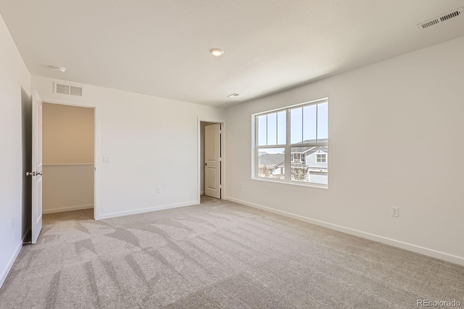 21996 E 39th Place