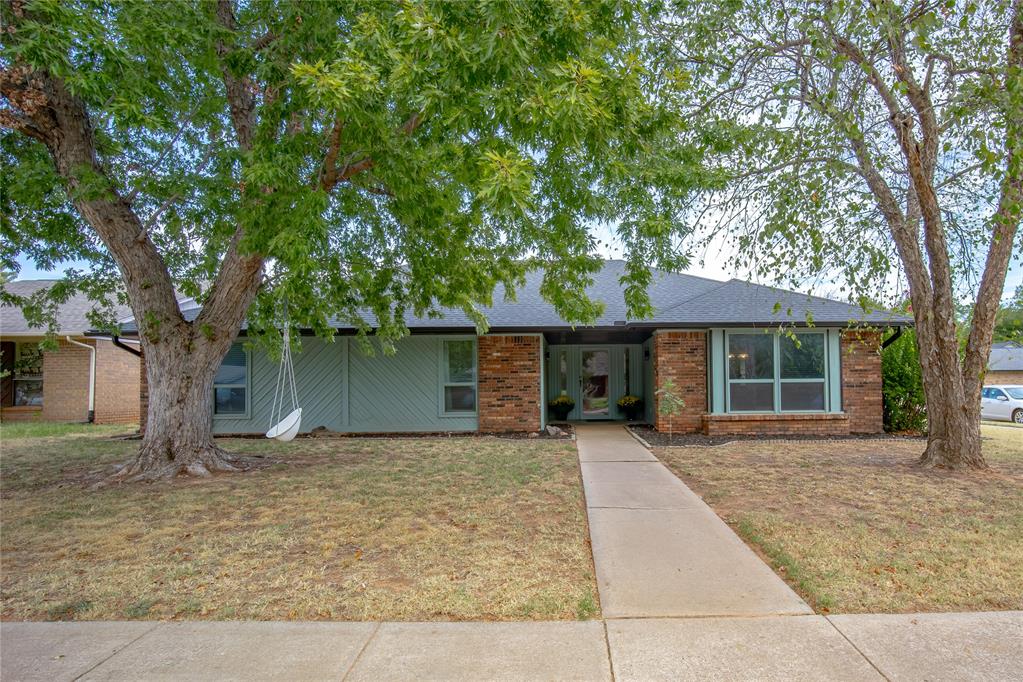Welcome to this updated 3 bedroom, 2 bathroom home tucked into a cul de sac on a desirable corner lot in Edmond. Numerous updates include flooring, kitchen appliances, utilities, AC compressor, interior and exterior paint, and more! Outside, enjoy a spacious yard with mature trees, a garden, and plenty of room to relax or entertain. An in ground storm shelter adds extra peace of mind, and there’s no HOA. Conveniently located near grocery shopping, Centennial Park, and Santa Fe High School, with everyday amenities just minutes away. With so many of the big updates already taken care of, this home is ready for its next owners to move in and make it their own. Schedule your showing today and come see everything this Edmond home has to offer before someone else calls it home!