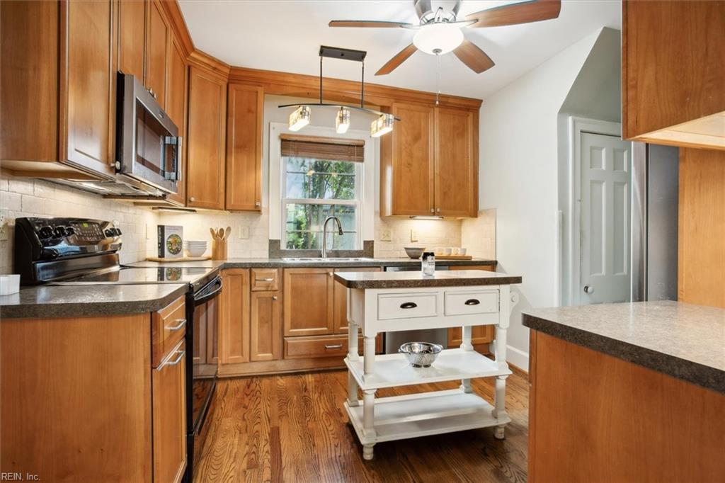 300 Ferguson Avenue, Newport News, VA 23606