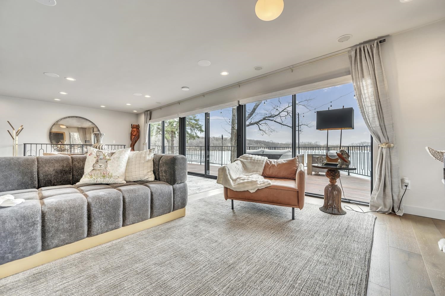 1001 Oak Place