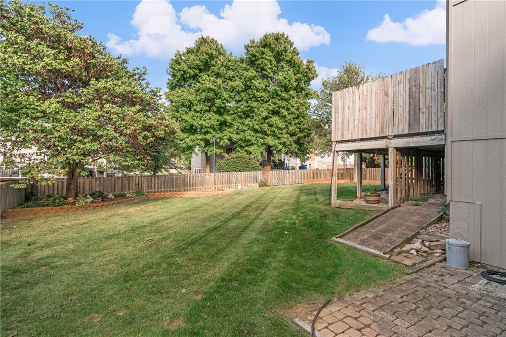 4000 NE 61st Terrace