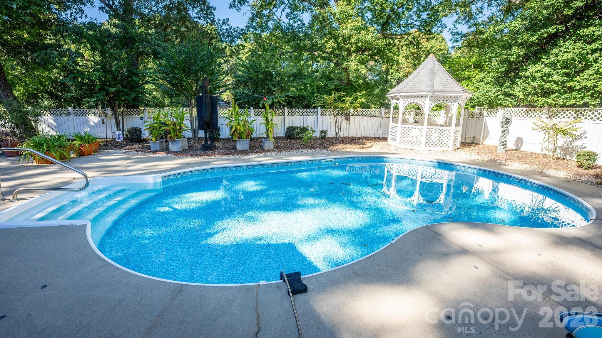 7843 Nine Iron Court