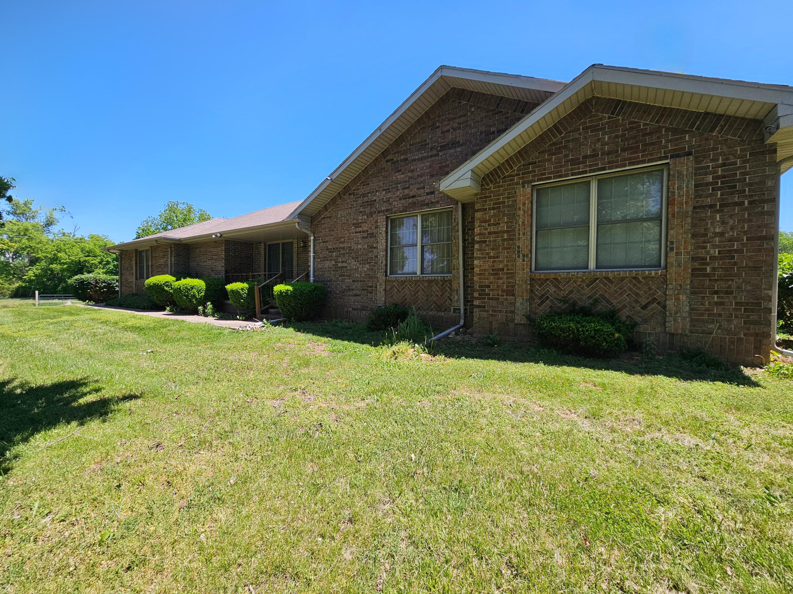 506 Moon Valley Road