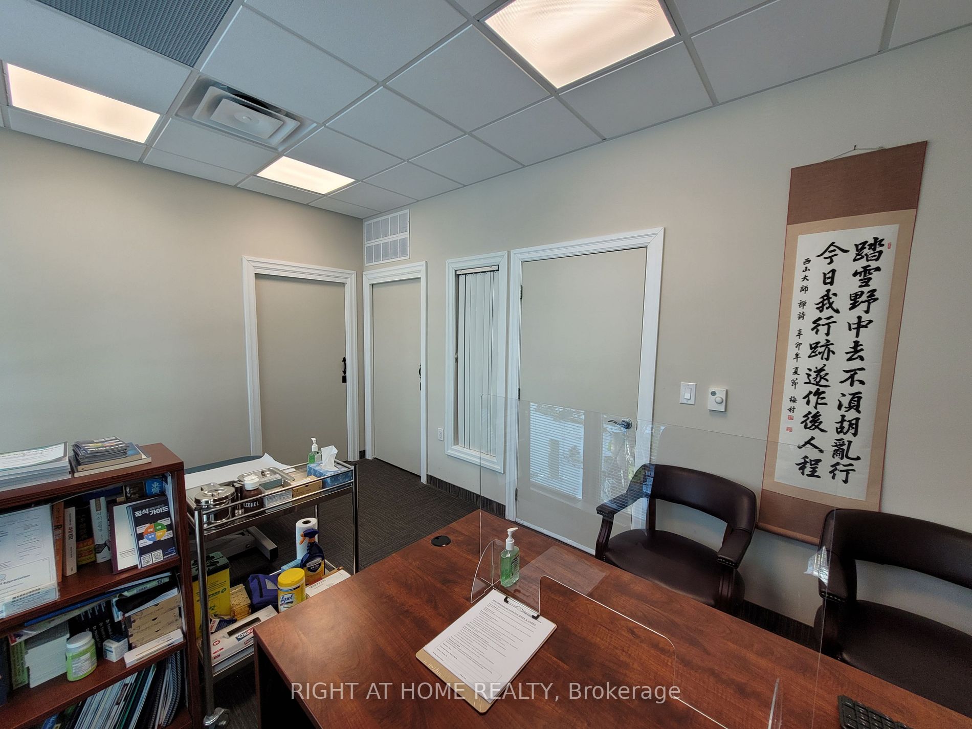4750 Yonge St 316