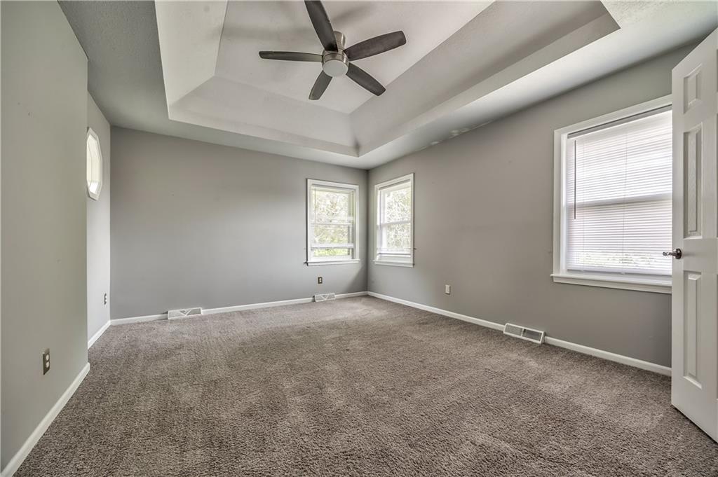 529 SW Windmill Lane