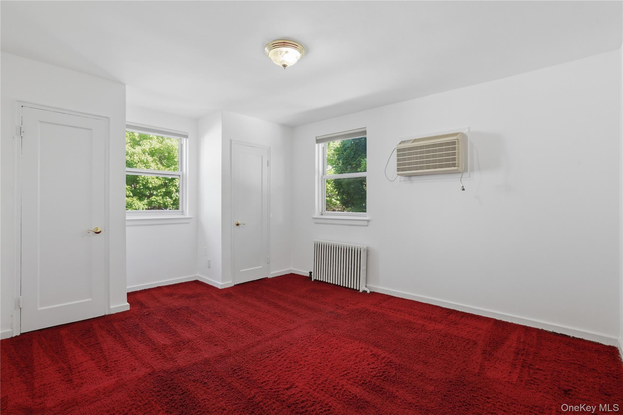 254-18 2nd Floor 75 Ave Upper